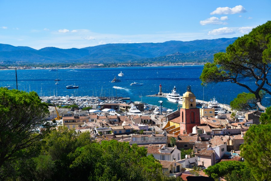 Quelles activités nautiques peut-on pratiquer dans le golfe de Saint-Tropez ?